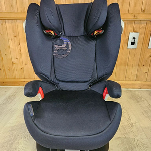 싸이벡스 토틀러 ISOFIX 카시트