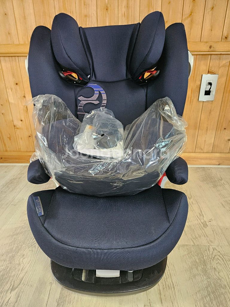 싸이벡스 토틀러 ISOFIX 카시트--2