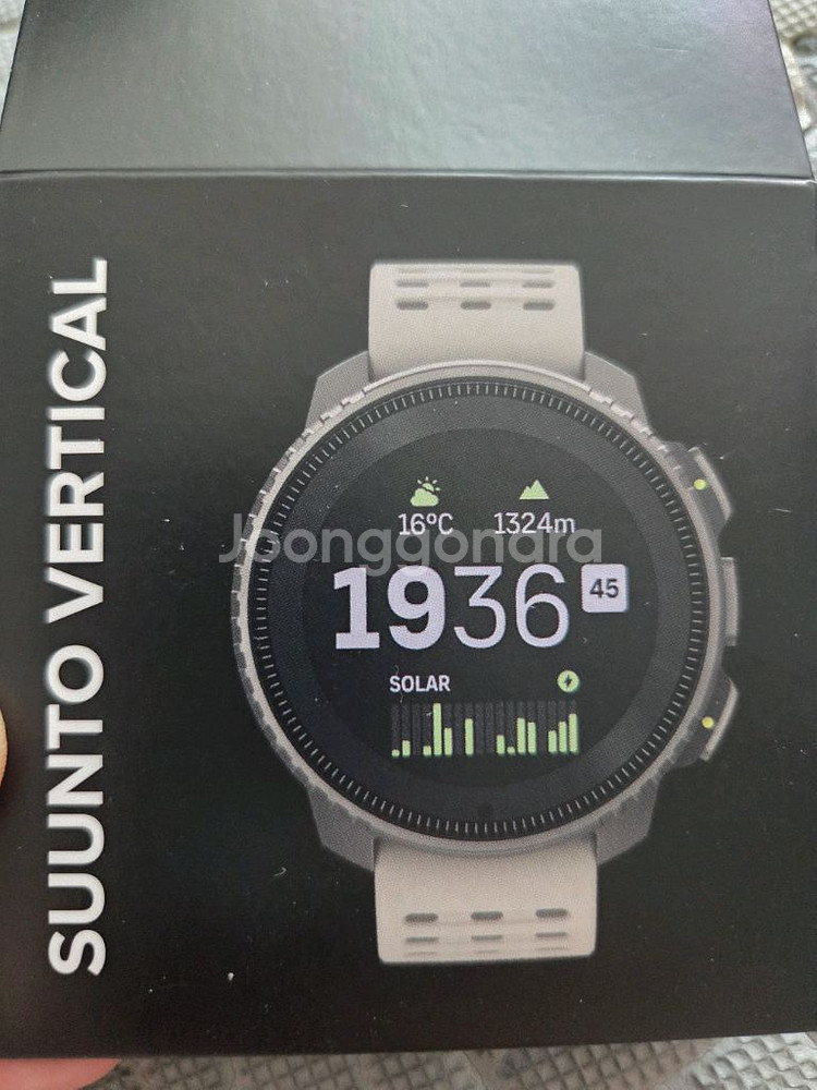 순토 버티컬 티타늄 솔라--9