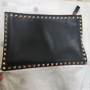 발렌티노 클러치백