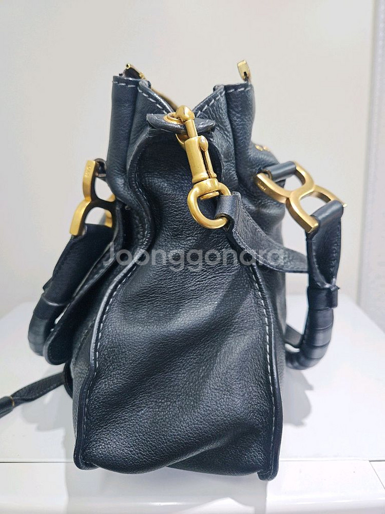 끌로에 마르씨 블랙 토트백입니다--1