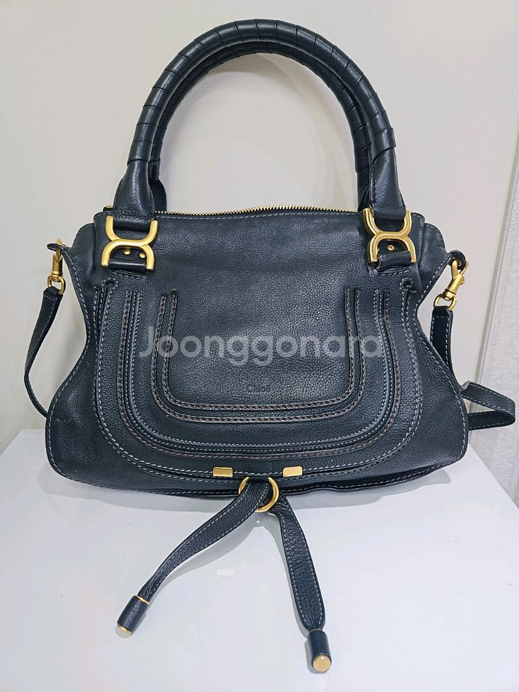 끌로에 마르씨 블랙 토트백입니다--0