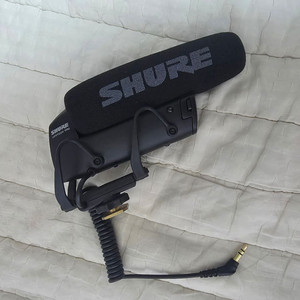 SHURE VP83 지향성 샷건 마이크