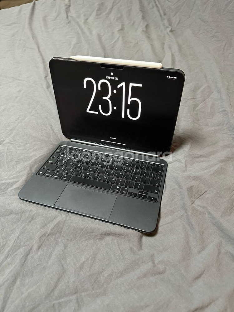 아이패드 프로 + 애플펜슬 + 매직키보드--0