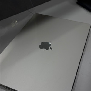 맥북 M4 15인치 에어 256기가 스타라이트