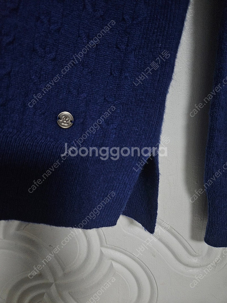 헤지스 캐시미어 고급소재 케이블 꽈배기 니트--3