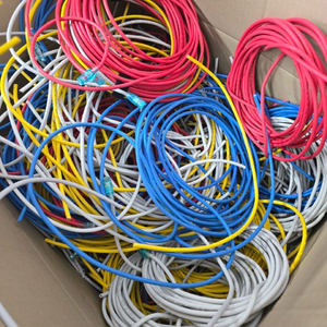 UTP 케이블 매입합니다.