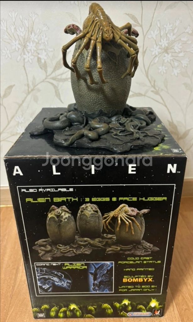 에일리언 페이스허거 스태츄 팝니다!--1