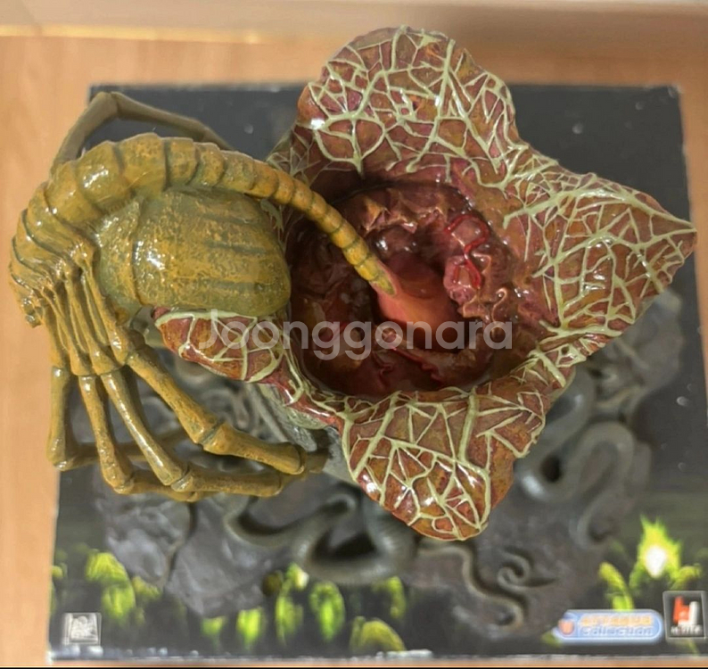 에일리언 페이스허거 스태츄 팝니다!--4