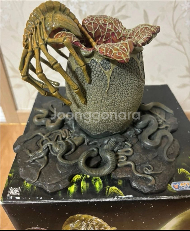 에일리언 페이스허거 스태츄 팝니다!--5