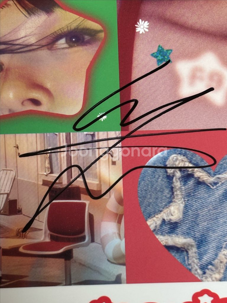 프로미스나인 이채영 싸인앨범--1