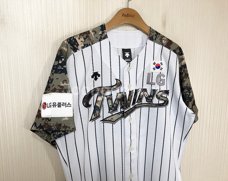 KBO 데상트 LG트윈스 어센틱 밀리터리유니폼 95--4