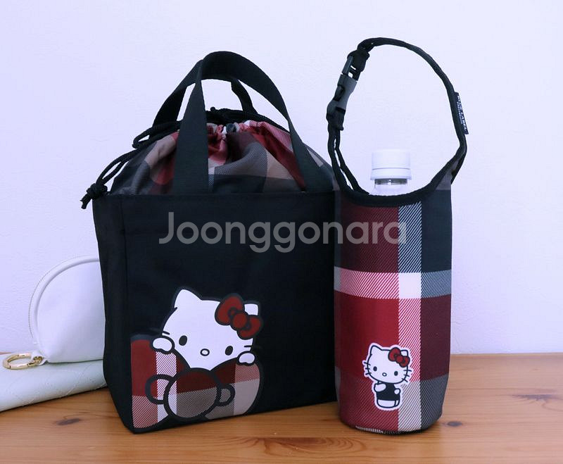 BLUE LABEL CRESTBRIDGE헬로키티 토트백--0