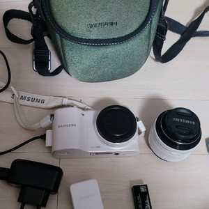 삼성NX2000 미러리스카메라
