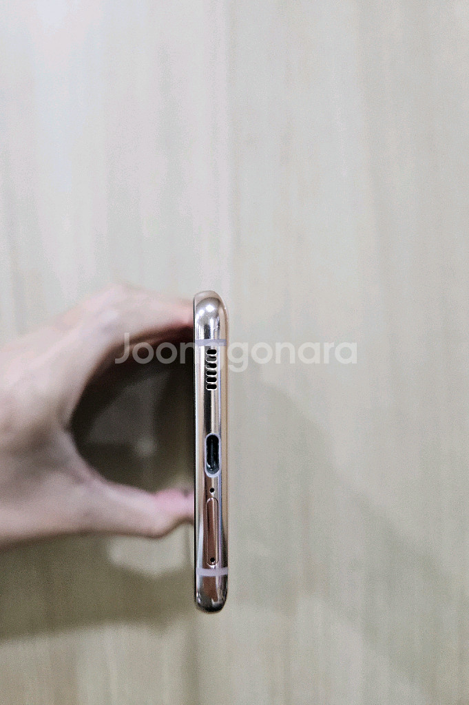 갤럭시 S21플러스 256G 팝니다--6