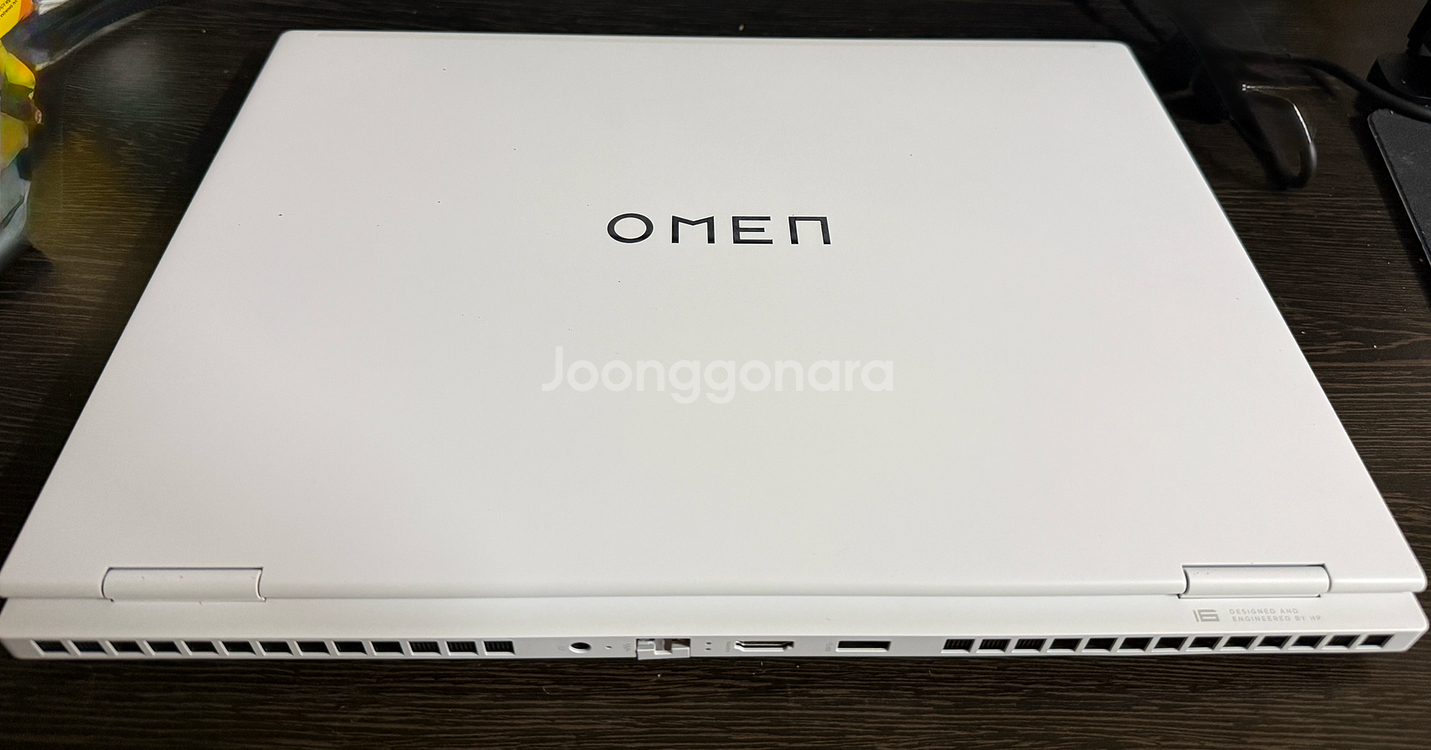 HP 오멘 16 게이밍 노트북 싸게던집니다.화이트--5