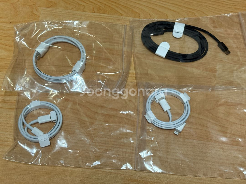 [새상품] 애플 정품 케이블 (c타입+8핀)--0