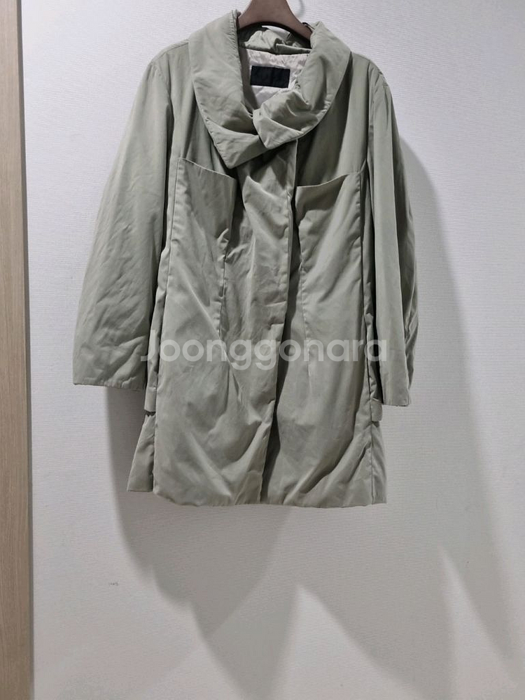 마인 넥라인 포인트 코트--3