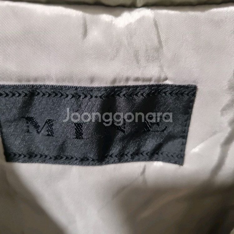 마인 넥라인 포인트 코트--4