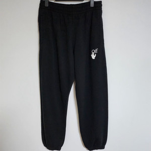S 오프화이트 블랙 애로우 트레이닝 팬츠 OMCH029