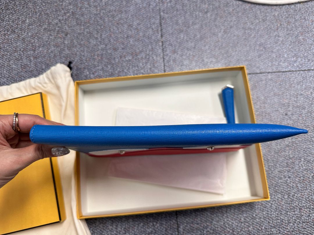 정품 펜디 몬스터 클러치 가방 전시품급 보증서유 박스--3