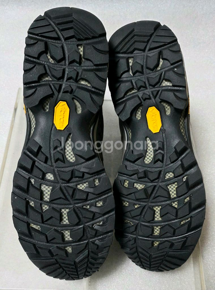 [새상품] 랜드마스터 고어텍스 중등산화 비브람창 235--4