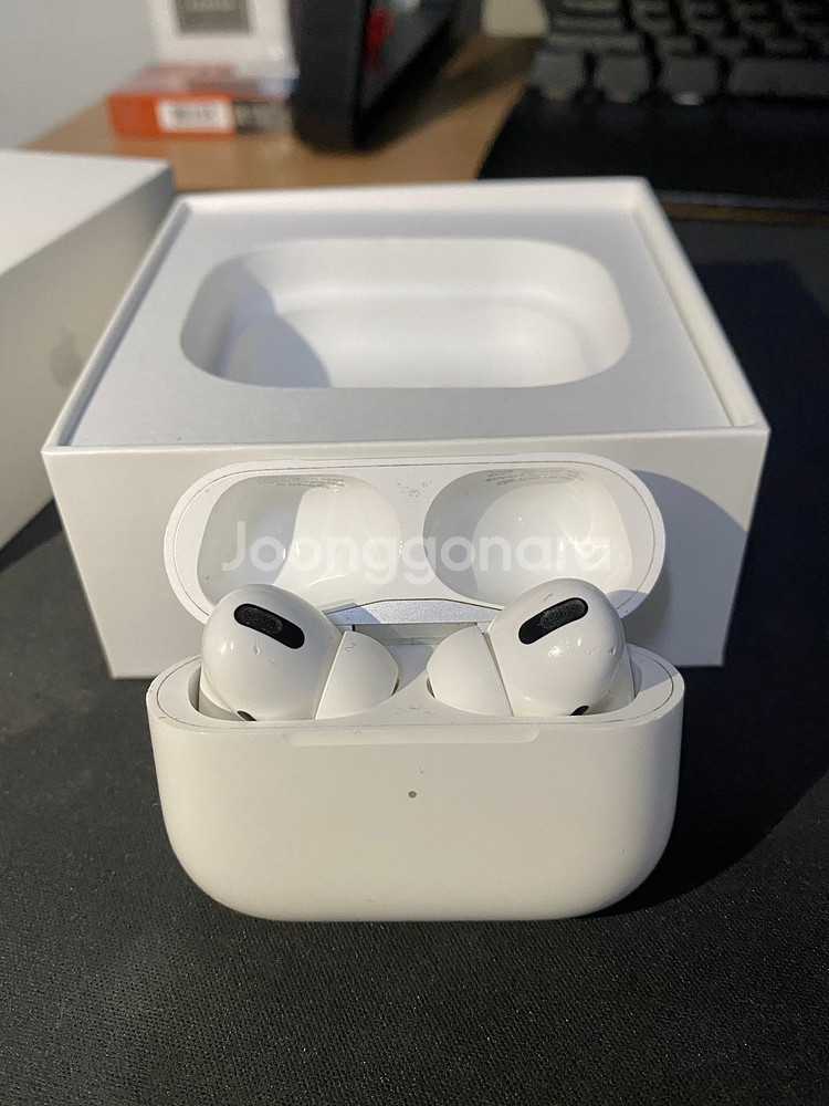 에어팟 프로 1세대--0