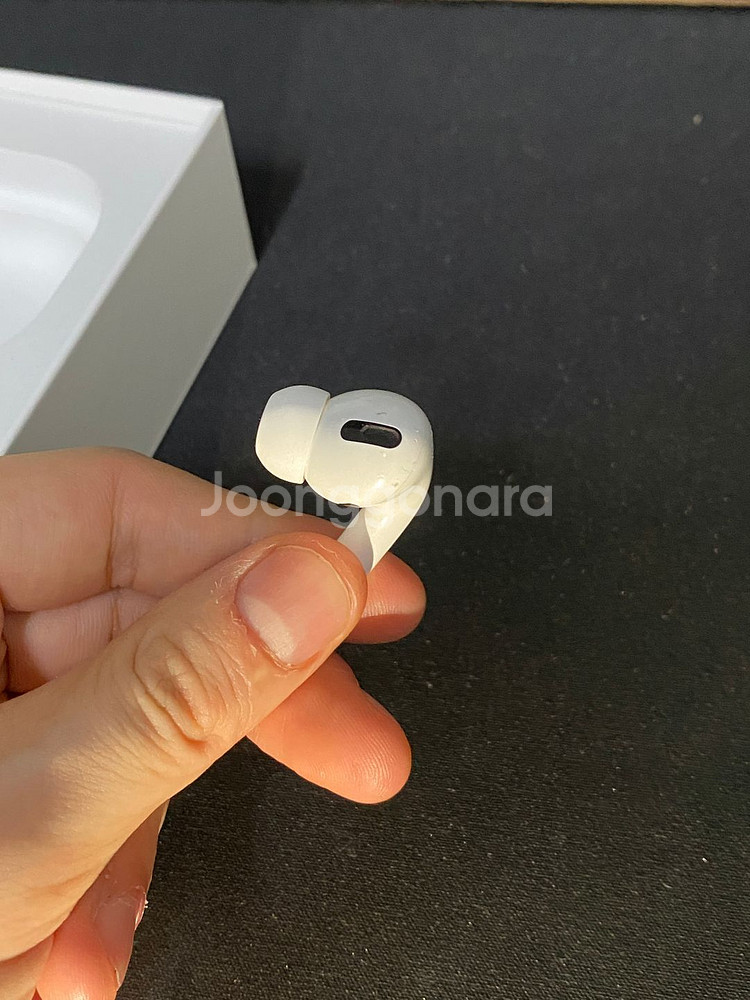 에어팟 프로 1세대--3