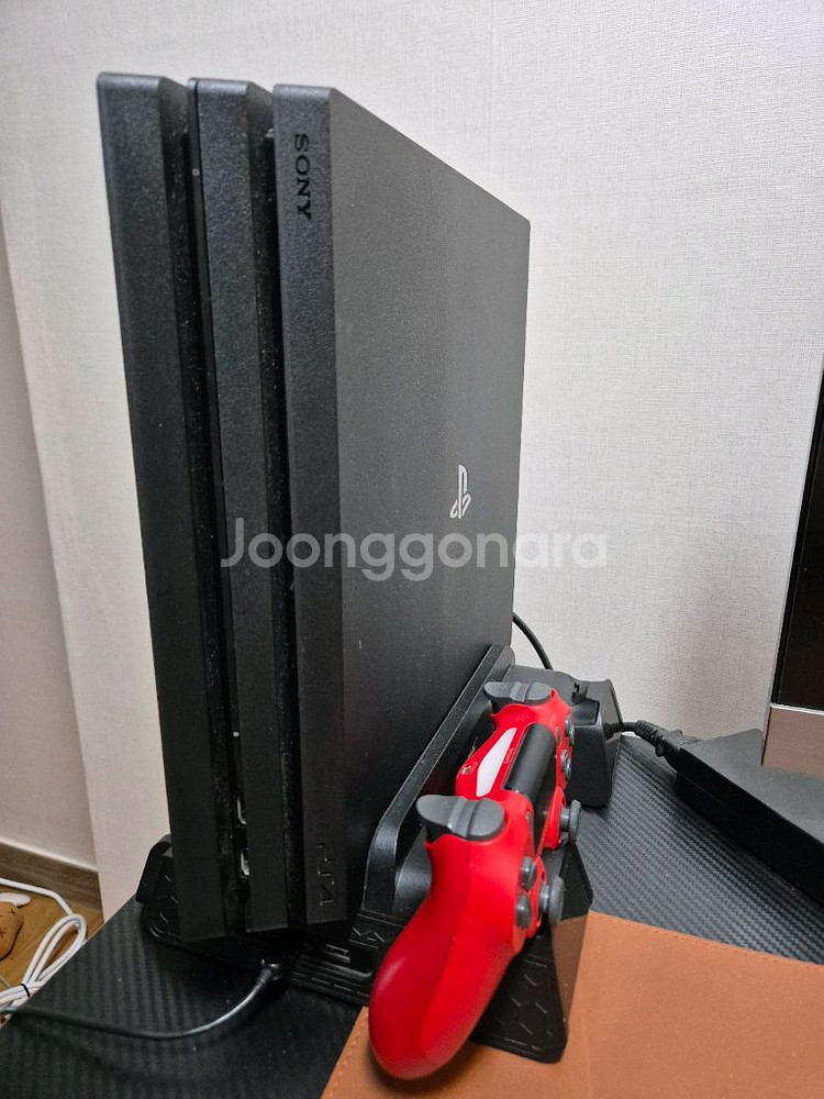 플스4 프로 + 게임6종--0