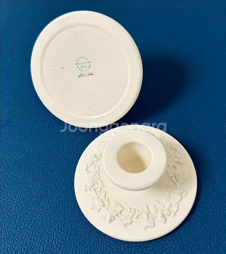 빈티지 웨지우드 퀸즈웨어 크림색 캔들홀더 2개 세트--3