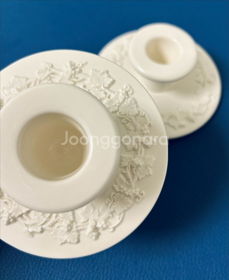 빈티지 웨지우드 퀸즈웨어 크림색 캔들홀더 2개 세트--5