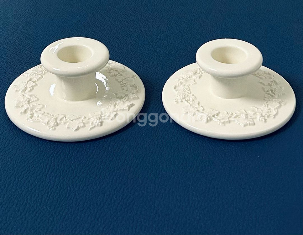 빈티지 웨지우드 퀸즈웨어 크림색 캔들홀더 2개 세트--8