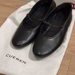 쿠에른 발레플랫 로퍼 블랙 250 (240-245추천)