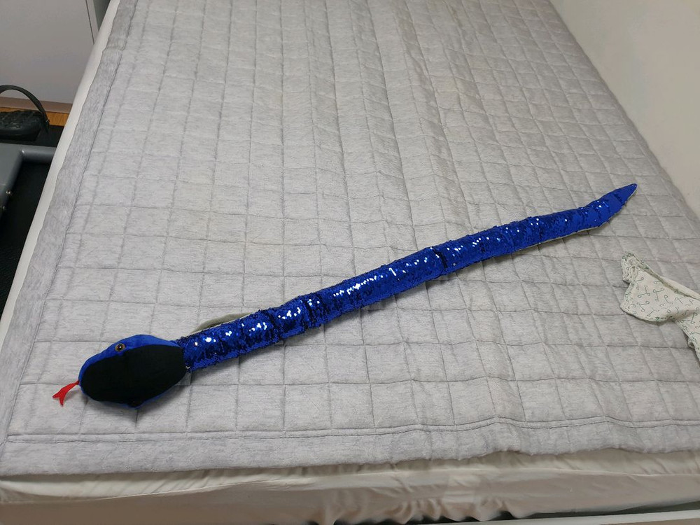 에버랜드 스팽글 뱀 인형--2