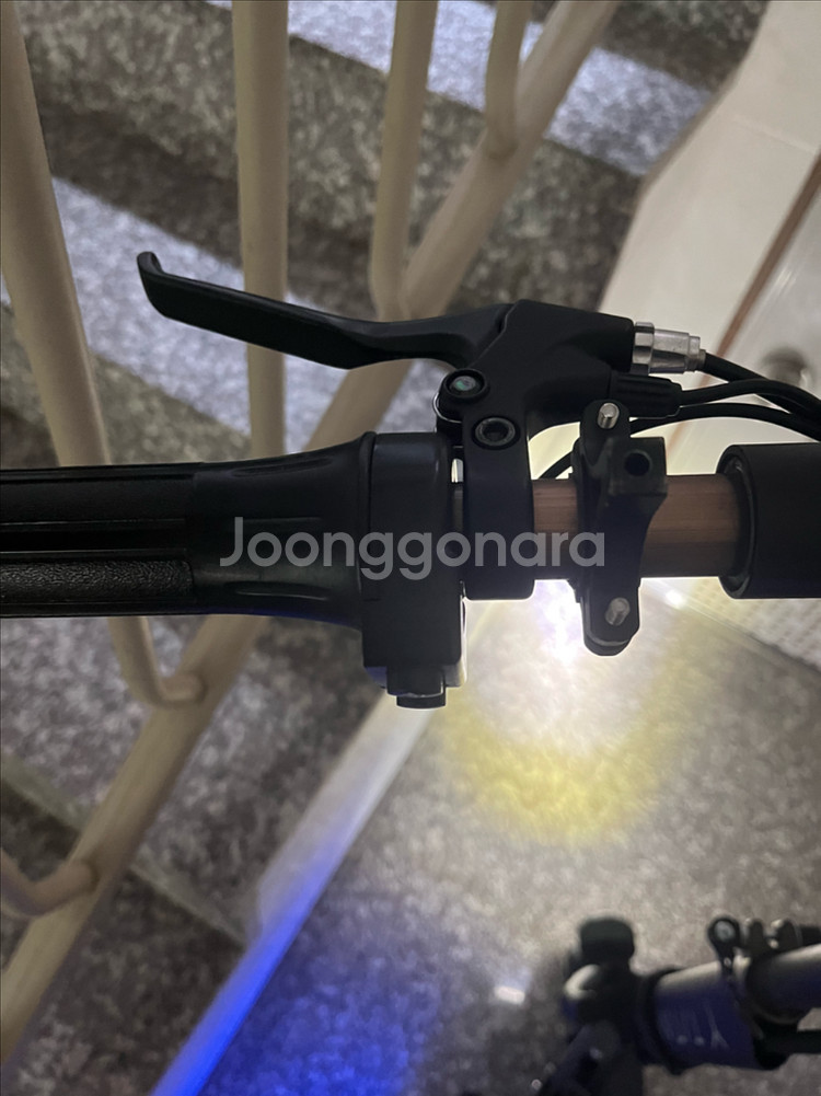타이탄 전동킥보드--1