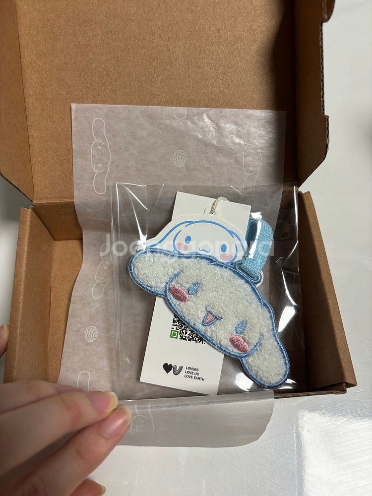 조셉앤스테이시 X 시나모롤 콜라보 키링--1