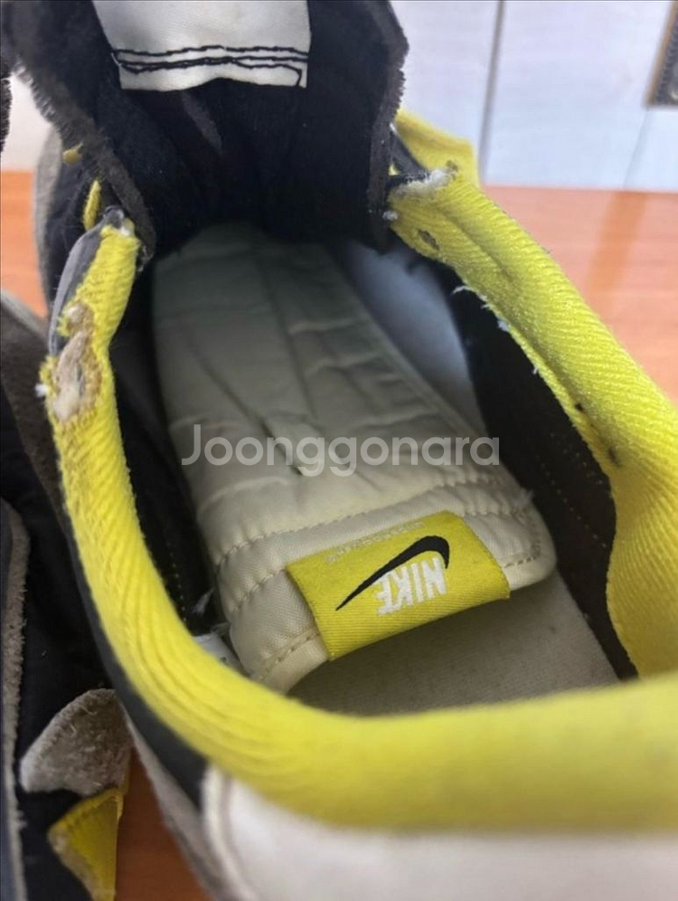 나이키 사카이 옐로우 280--2