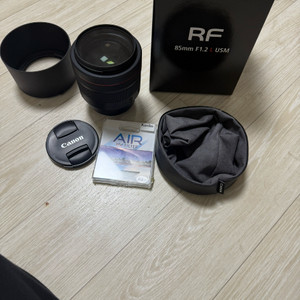 캐논 렌즈 알만두 rf 85mm f1.2l 팝니다