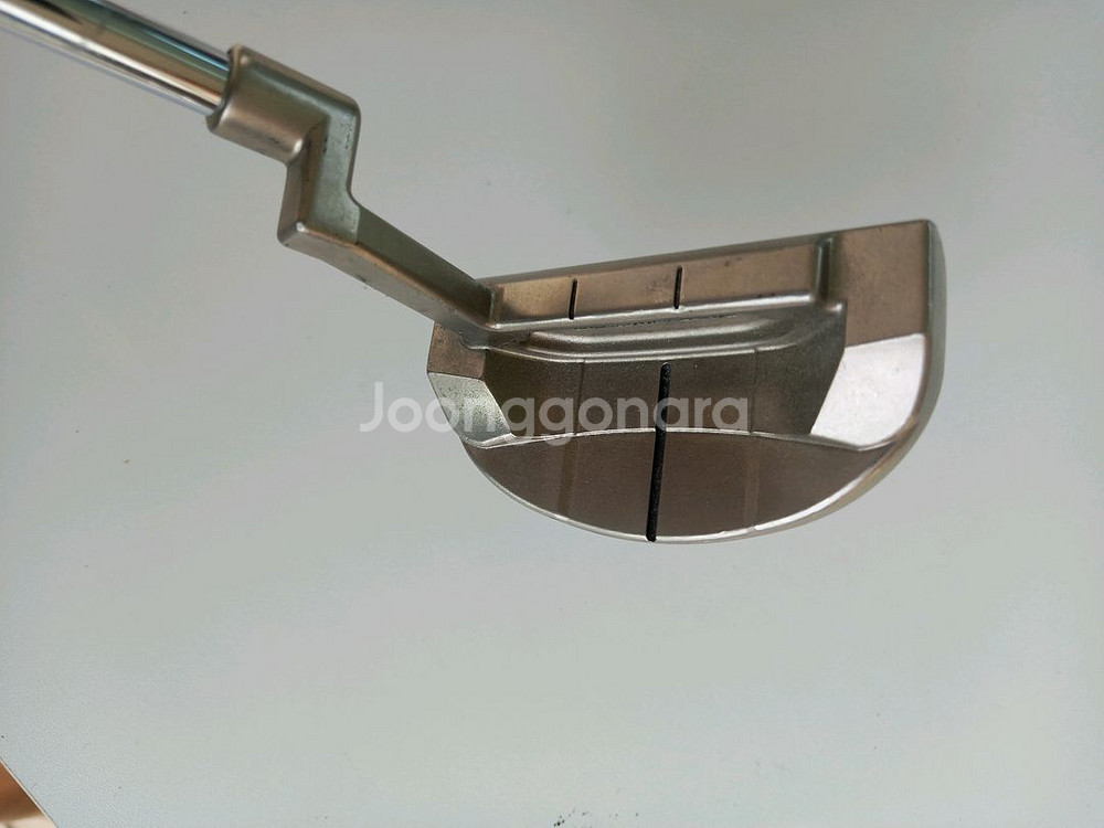 제임스밀러 반달퍼터 34인치--2