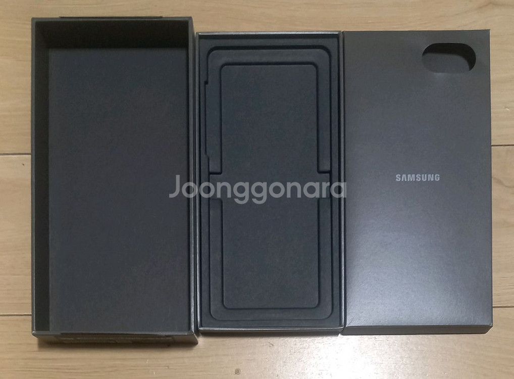 갤럭시 Z 플립7 제트블랙 512G 공박스--1