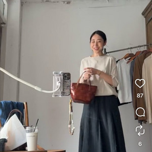 본빠옹 거즈체크플레어스커트