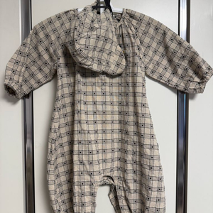 베네베네 24m 롬퍼 + 모자 m