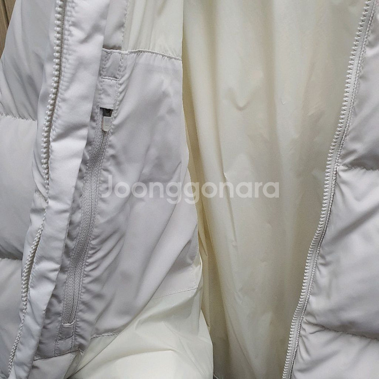 무신사 다운 푸퍼 숏 패딩 2XL (더스티크림)--3