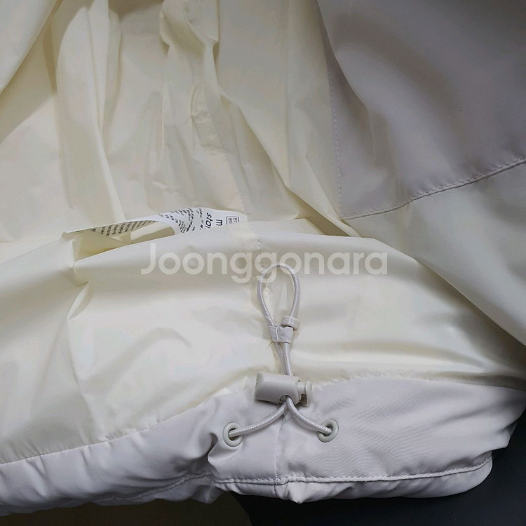 무신사 다운 푸퍼 숏 패딩 2XL (더스티크림)--5