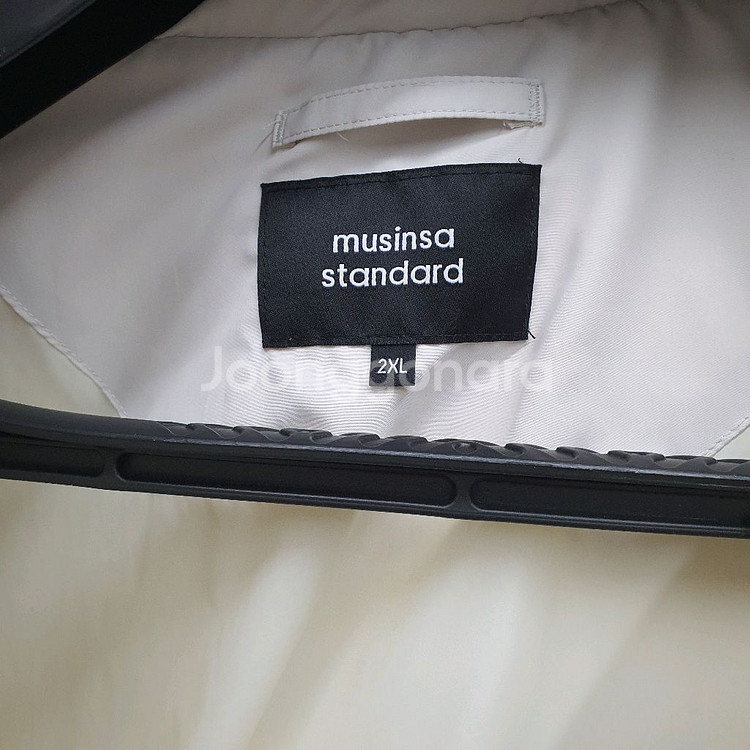 무신사 다운 푸퍼 숏 패딩 2XL (더스티크림)--7