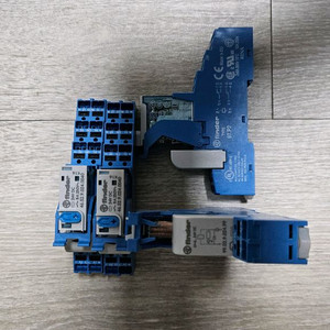 미사용] 파인더 릴레이 469.52.9.024.0040