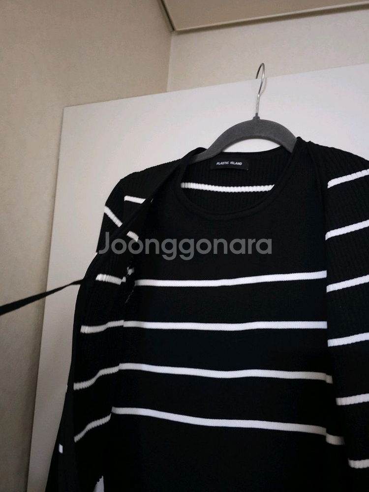 플라스틱아일랜드 나시 레이어드 스트라이프 가디건--4