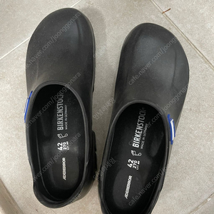 아더에러 X 버켄스탁 콜라보 신발 팝니다.
