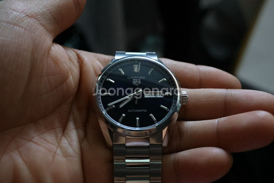 태그호이어 까레라 데이데이트 41mm 청판--2