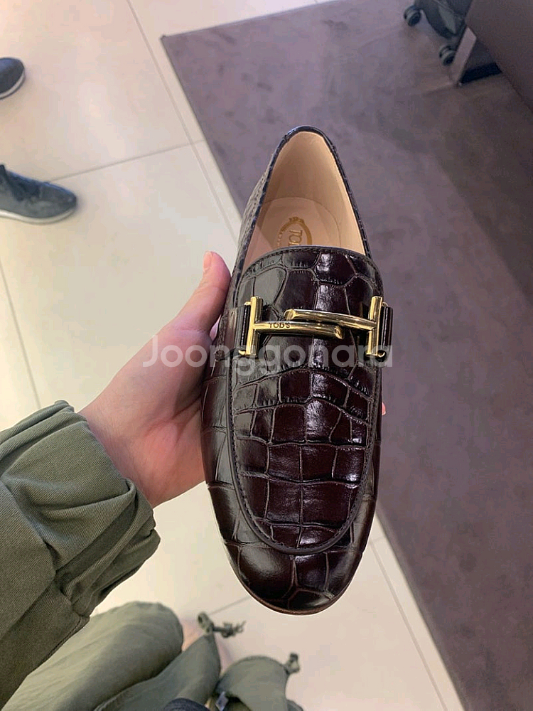TODS 토즈 브라운 여성 로퍼 225~230--0